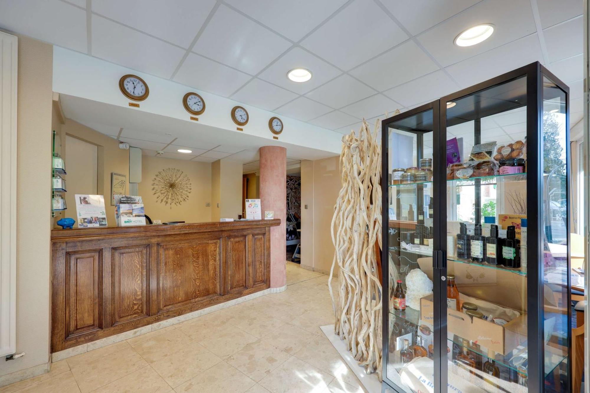 Brit Hotel & Spa Le Roc Au Chien Bagnoles de l'Orne Normandie 외부 사진