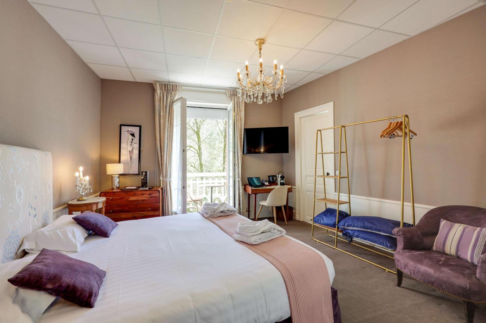 Brit Hotel & Spa Le Roc Au Chien Bagnoles de l'Orne Normandie 외부 사진