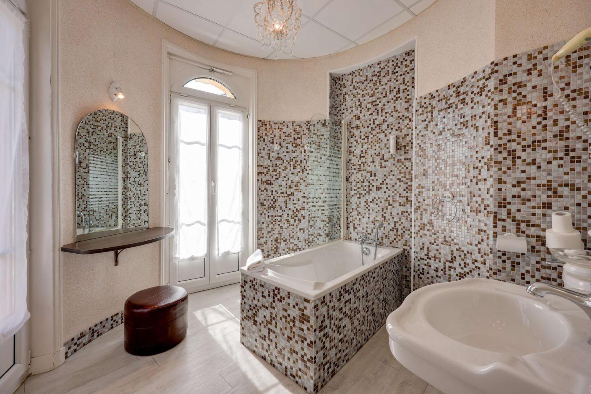 Brit Hotel & Spa Le Roc Au Chien Bagnoles de l'Orne Normandie 외부 사진