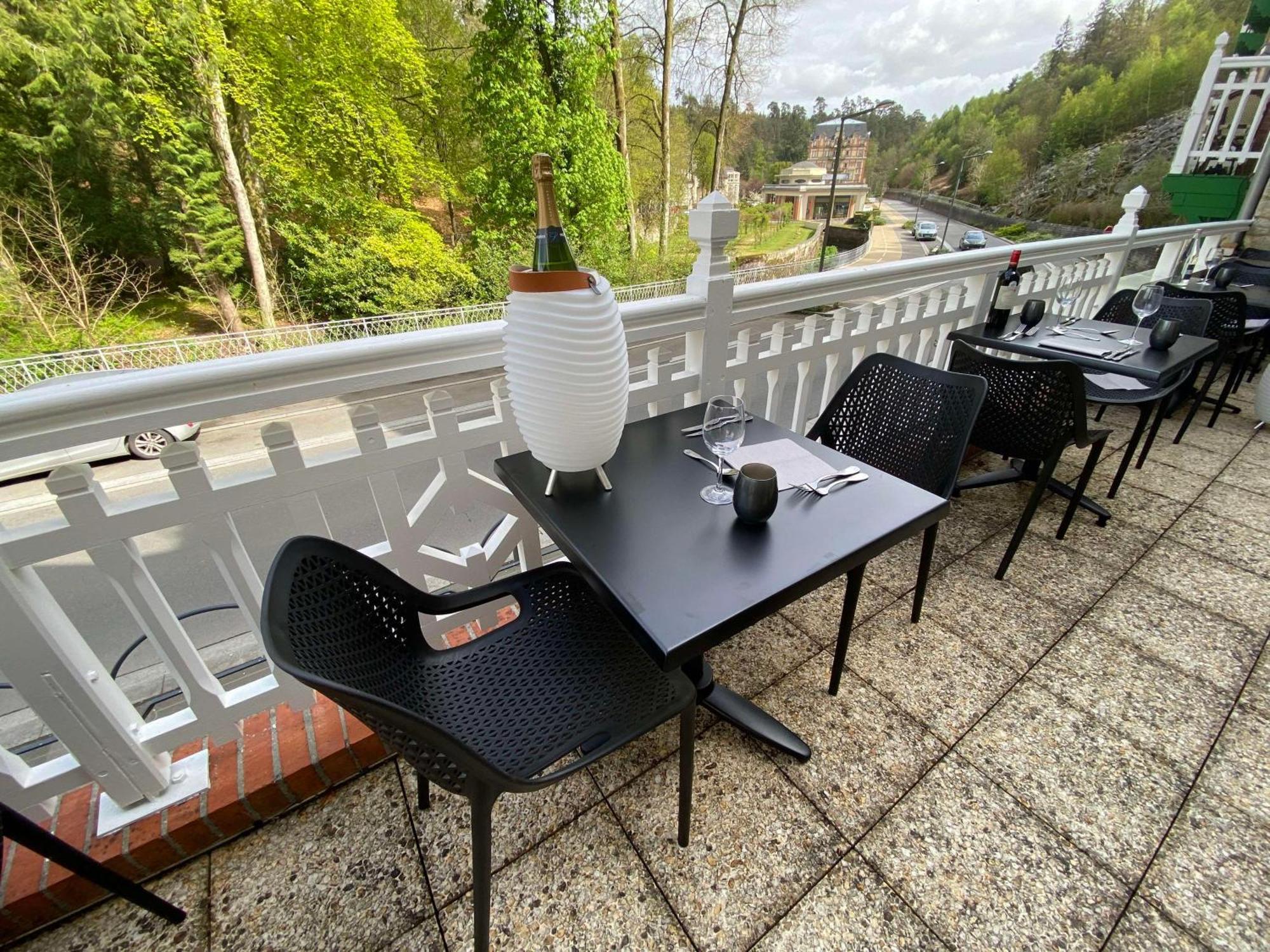Brit Hotel & Spa Le Roc Au Chien Bagnoles de l'Orne Normandie 외부 사진