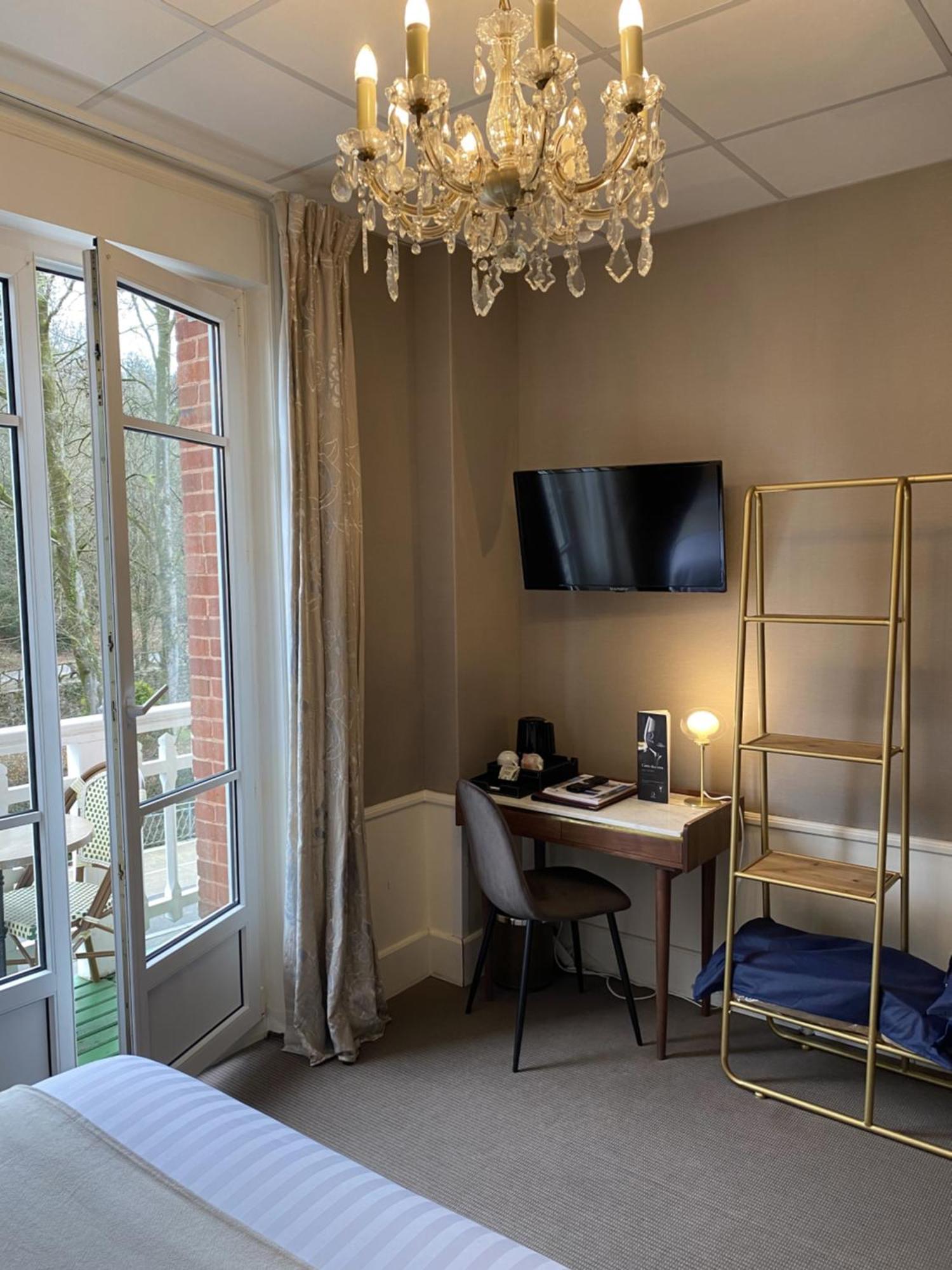 Brit Hotel & Spa Le Roc Au Chien Bagnoles de l'Orne Normandie 외부 사진