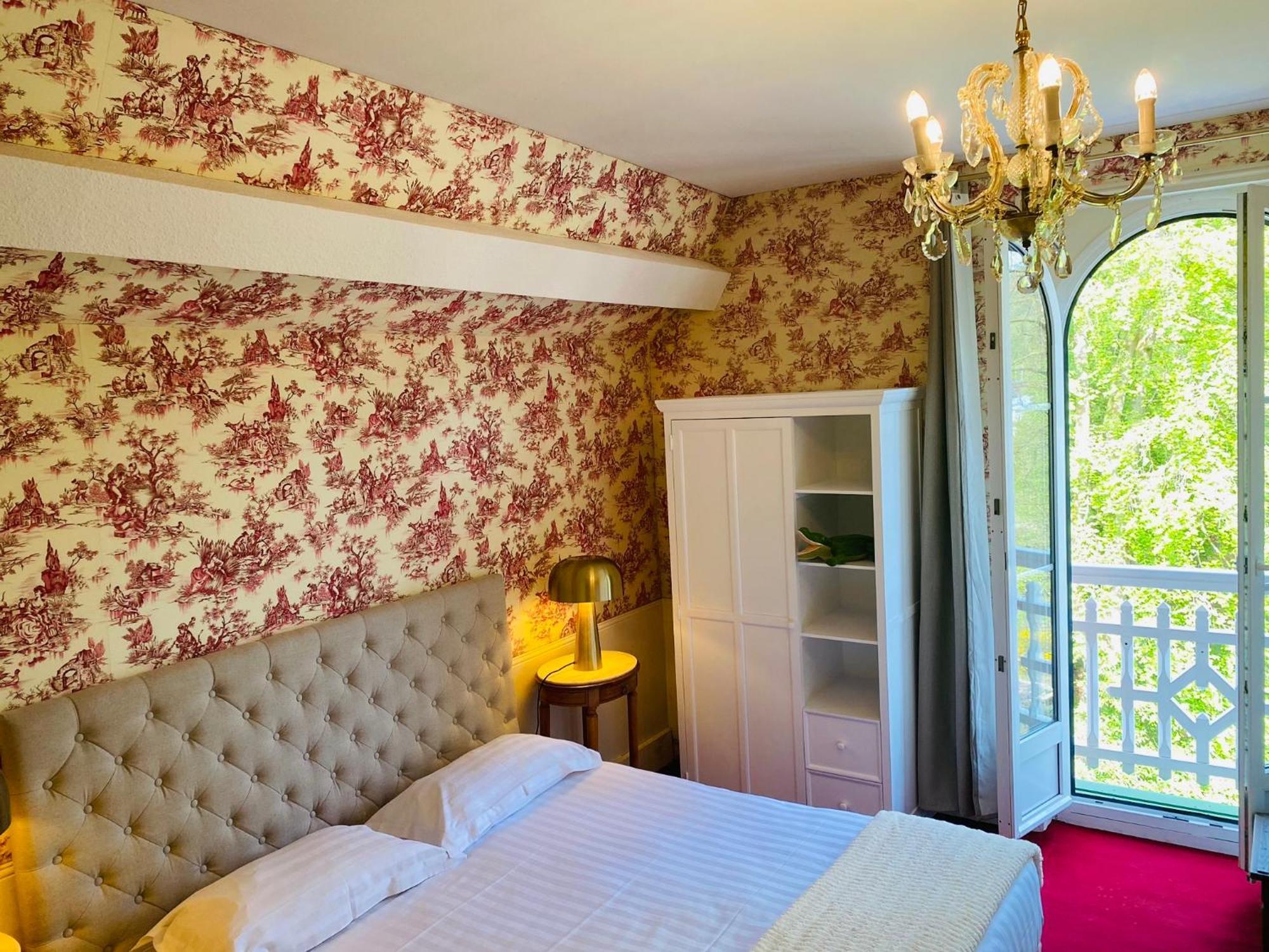 Brit Hotel & Spa Le Roc Au Chien Bagnoles de l'Orne Normandie 외부 사진