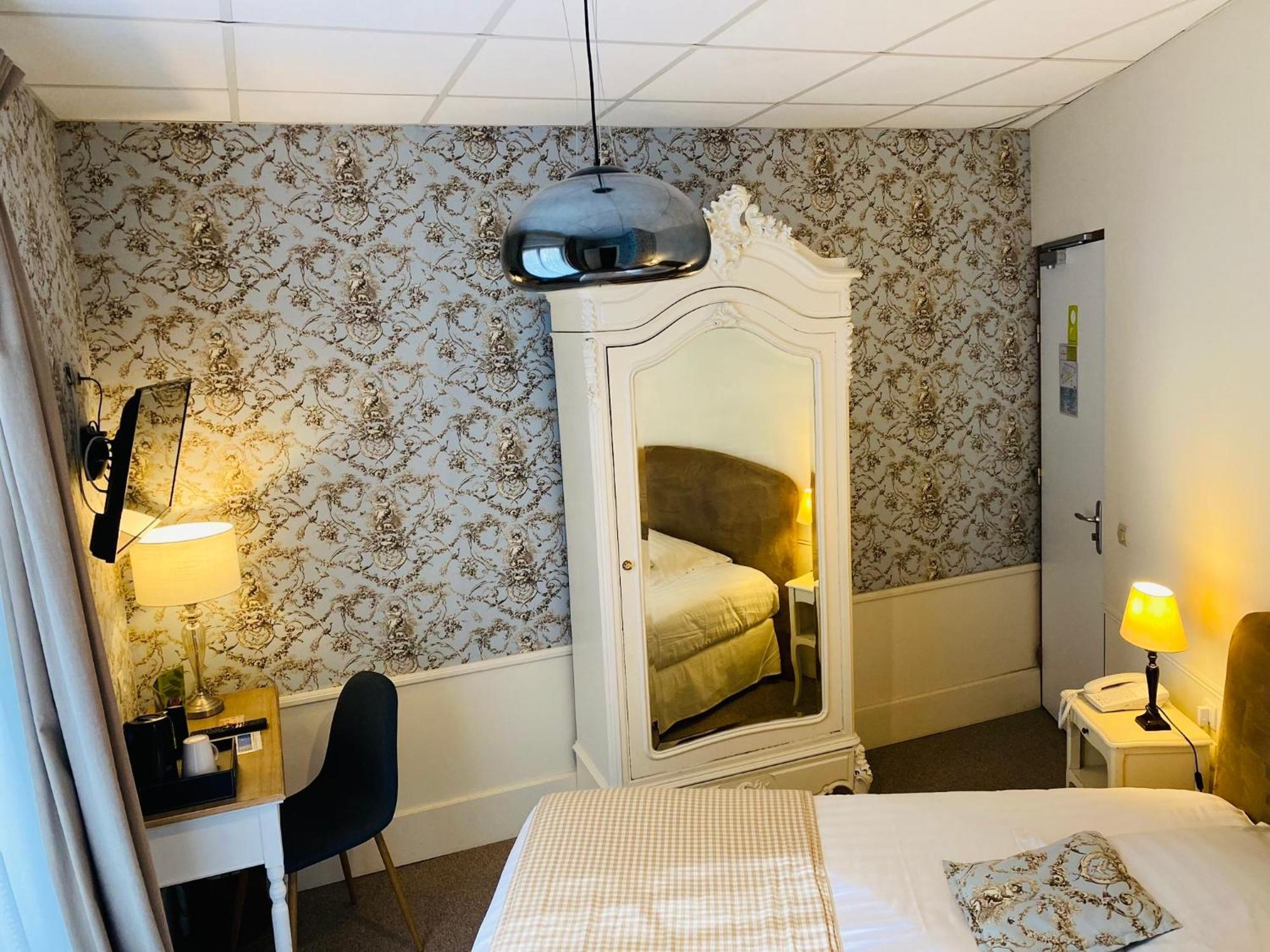 Brit Hotel & Spa Le Roc Au Chien Bagnoles de l'Orne Normandie 외부 사진